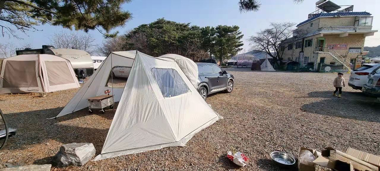 Car Shelter SUV Tent